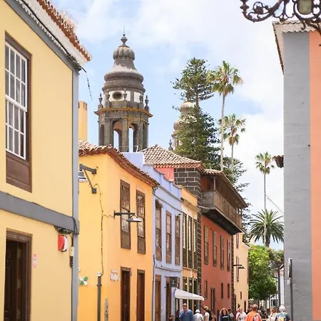 Marhaba La Laguna, En Centro Historico De San Cristóbal de La Laguna